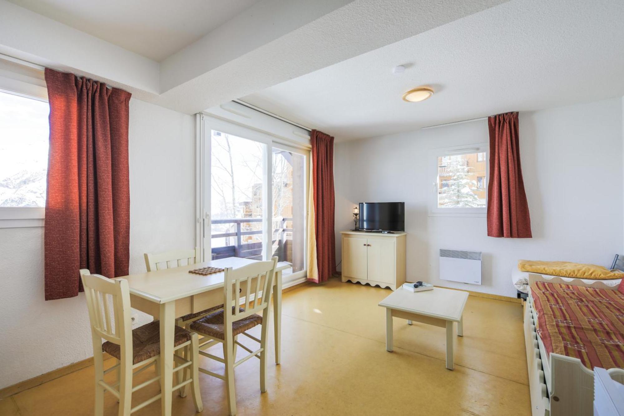 Residence Les Chalets de Puy Saint Vincent - maeva Home Puy-Saint-Vincent Chambre photo